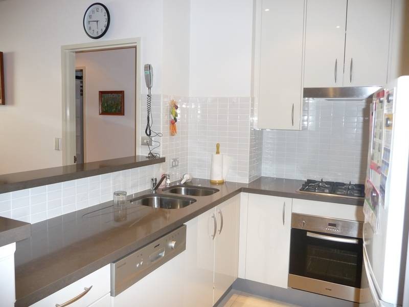 327/1 Aqua. Street, Southport QLD 4215