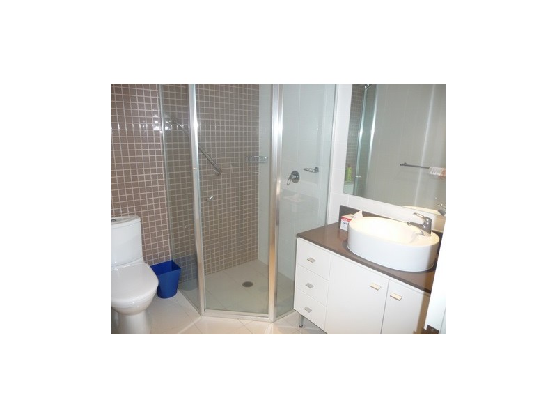 327/1 Aqua. Street, Southport QLD 4215