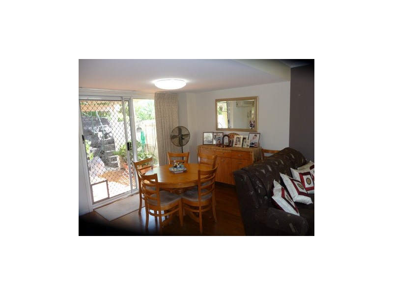 7/105 Ridgeway Avenue, Southport QLD 4215