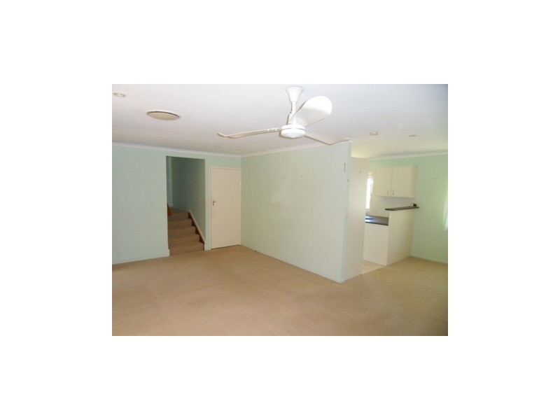 6 Joden Place, Southport QLD 4215