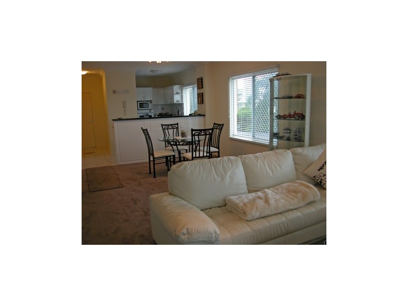 5/7 Holborow Street, Surfers Paradise QLD 4217