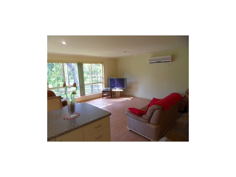 60 Greg Norman Crescent, Parkwood QLD 4214