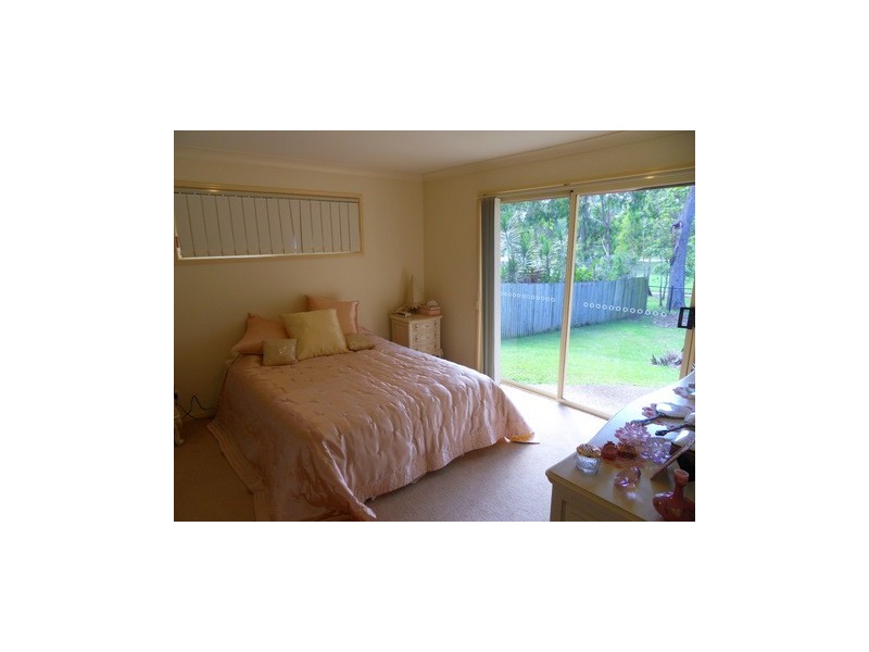 60 Greg Norman Crescent, Parkwood QLD 4214