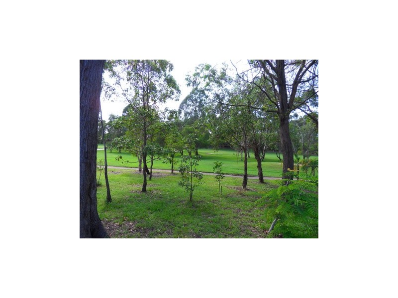 60 Greg Norman Crescent, Parkwood QLD 4214