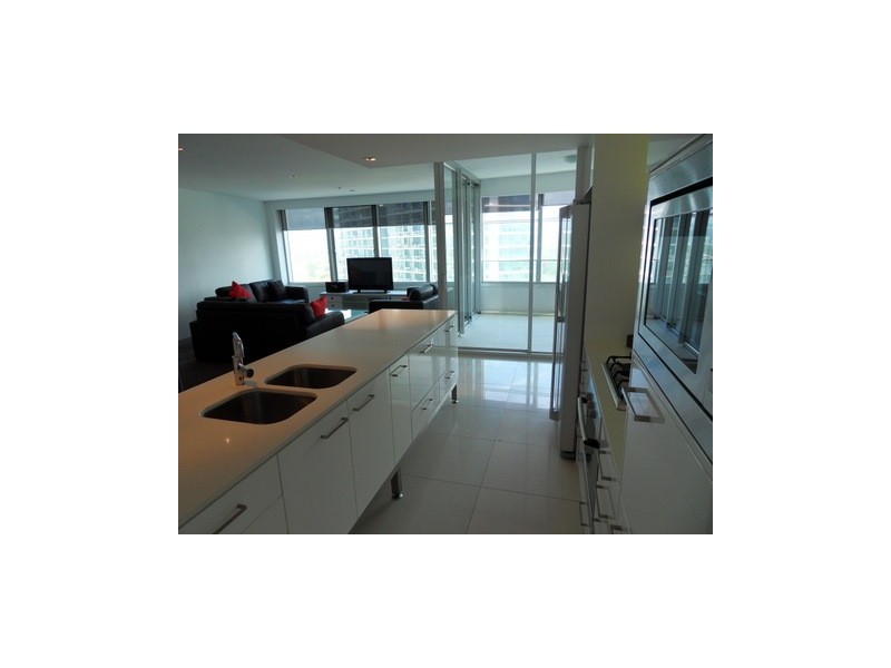 1209/9 ‘Q1′ Hamilton Avenue, Surfers Paradise QLD 4217