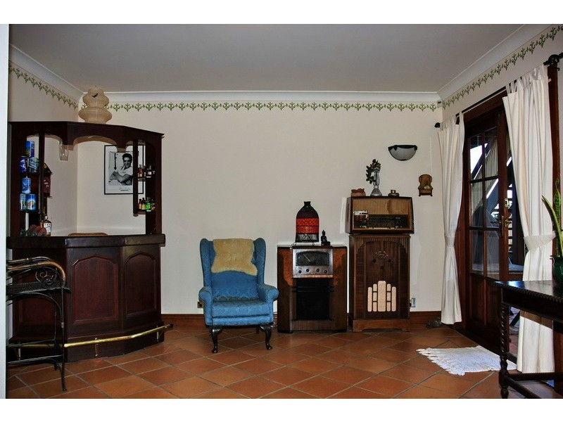 27 Amethyst Court, Carrara QLD 4211