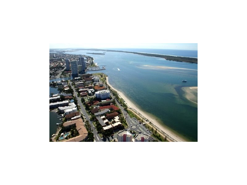 15C/522 Blue Lagoon, Marine Parade, Biggera Waters QLD 4216