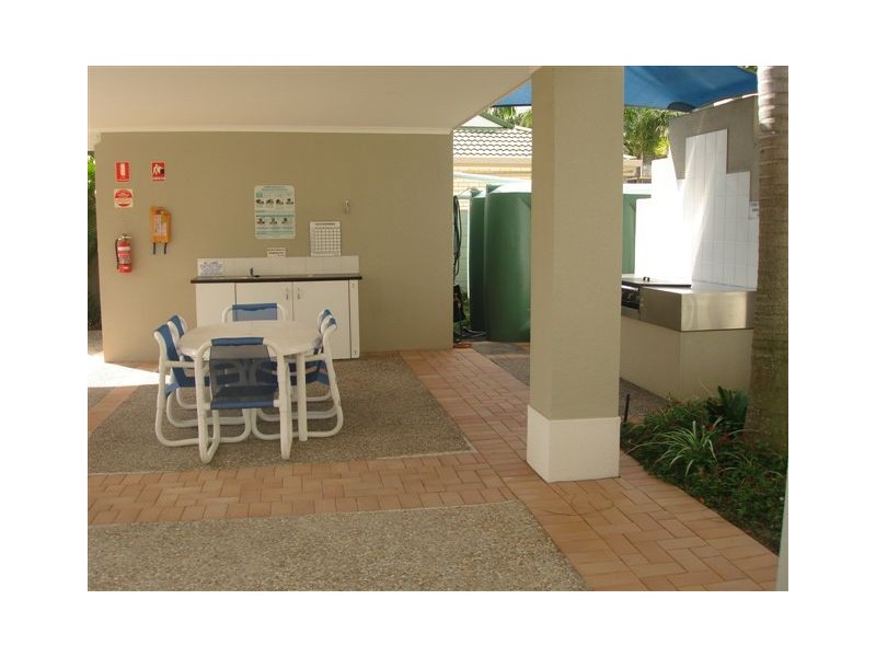 15C/522 Blue Lagoon, Marine Parade, Biggera Waters QLD 4216