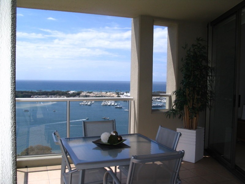 2402/50 Marine Parade., Southport QLD 4215