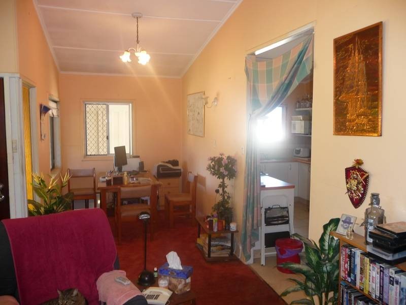 90 Turpin Road, Labrador QLD 4215