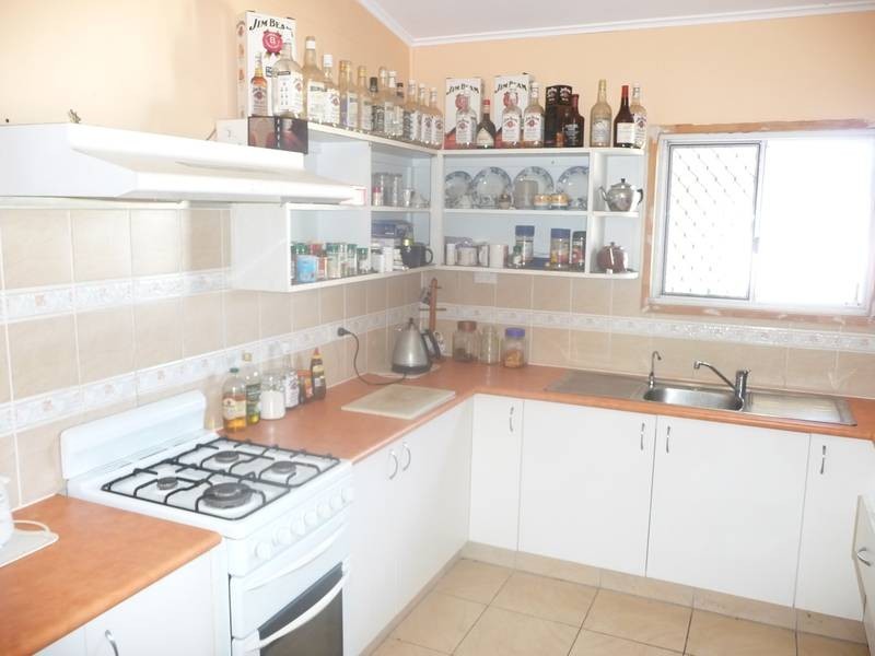 90 Turpin Road, Labrador QLD 4215