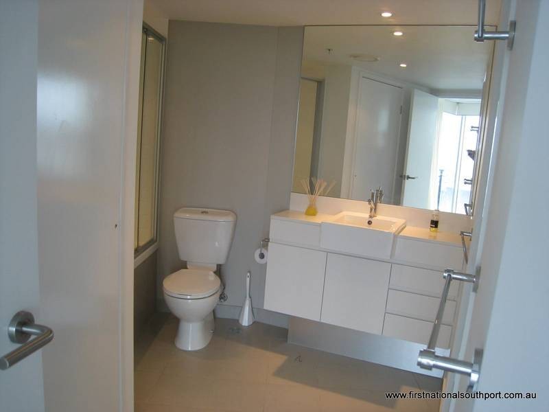 21607/5 Lawson Street, Southport QLD 4215