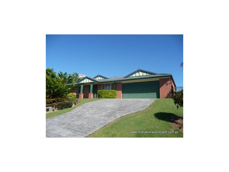 15 Cherry Hill Crescent, Parkwood QLD 4214