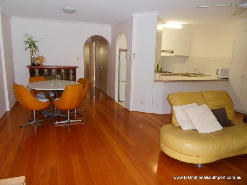 11 Aloha Lane, Breaker Street, Main Beach QLD 4217