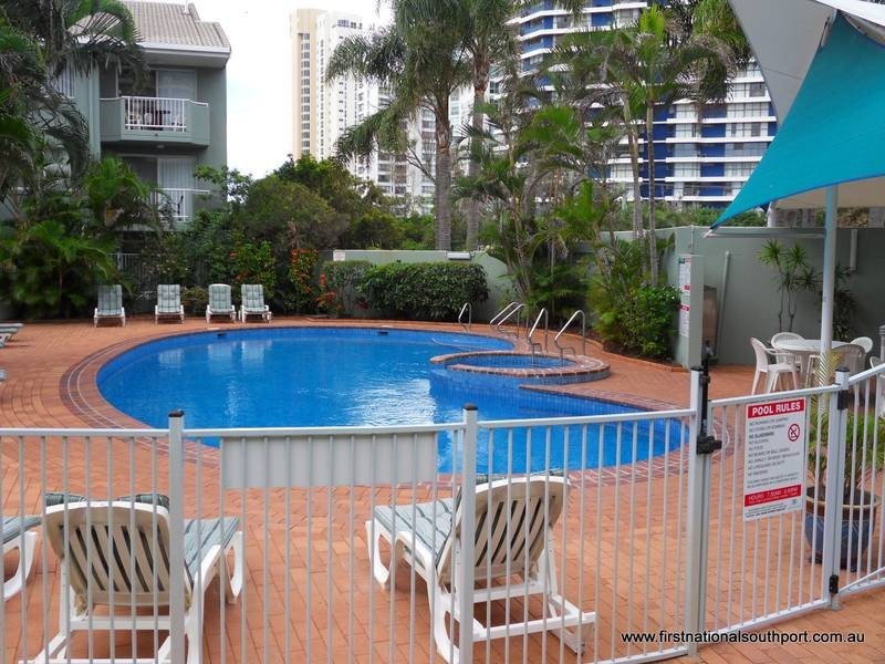 11 Aloha Lane, Breaker Street, Main Beach QLD 4217