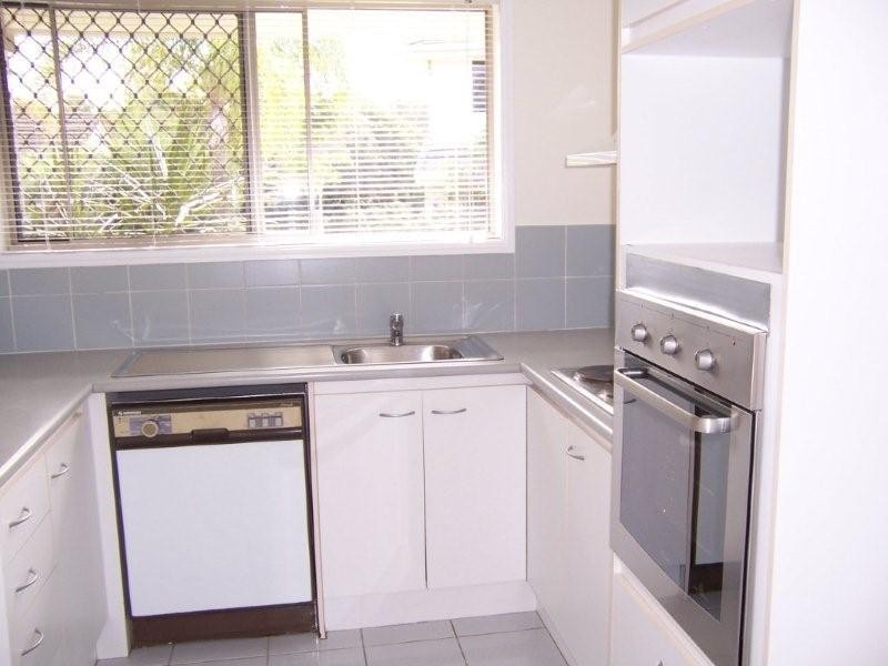 51/33 ‘Summer Fields’, Edmund Rice Drive, Southport QLD 4215