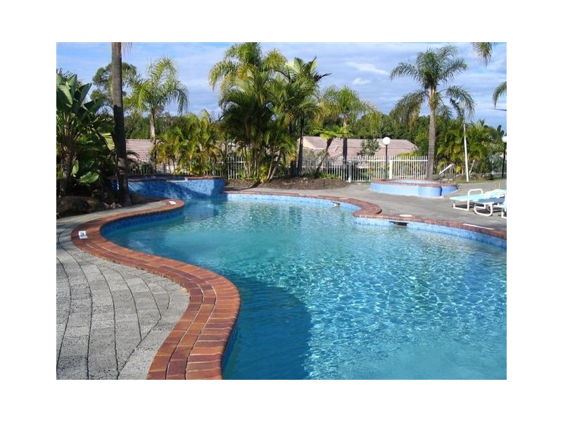 51/33 ‘Summer Fields’, Edmund Rice Drive, Southport QLD 4215