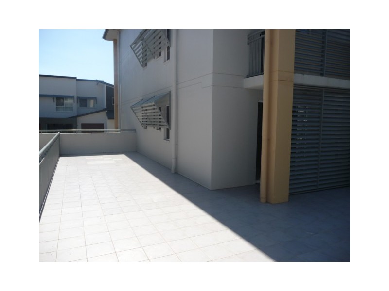 503/33 Clark Street, Biggera Waters QLD 4216