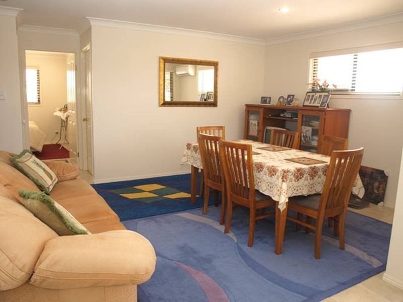 8 Silkwood Way, Molendinar QLD 4214