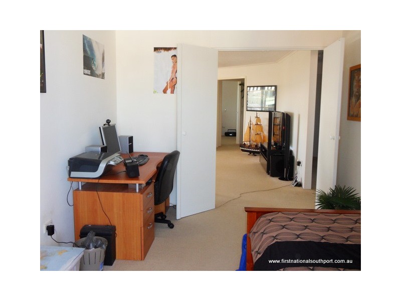 10B/10 Marine Parade,, Southport QLD 4215
