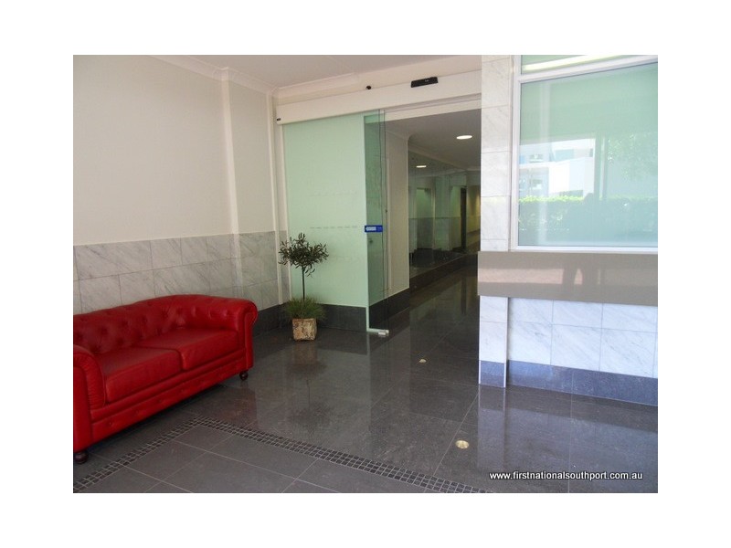 10B/10 Marine Parade,, Southport QLD 4215