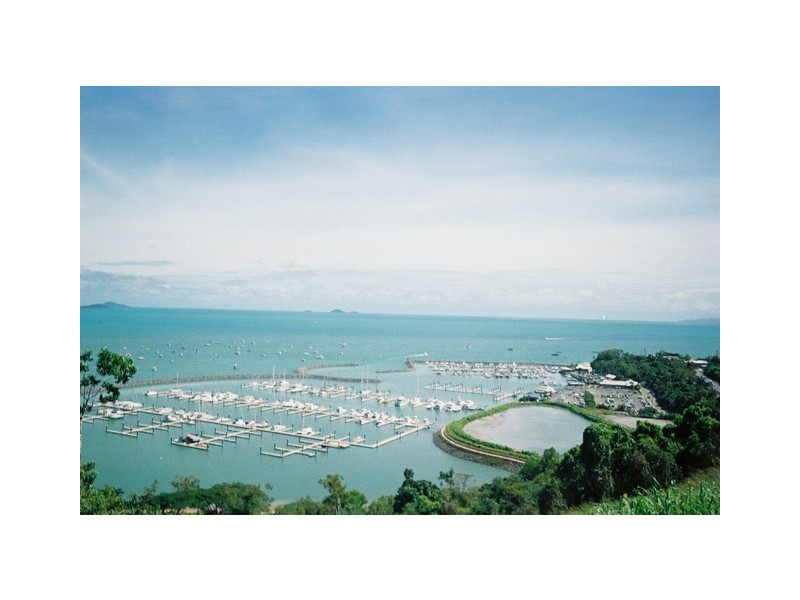 280 Shute Harbour Road, Airlie Beach QLD 4802