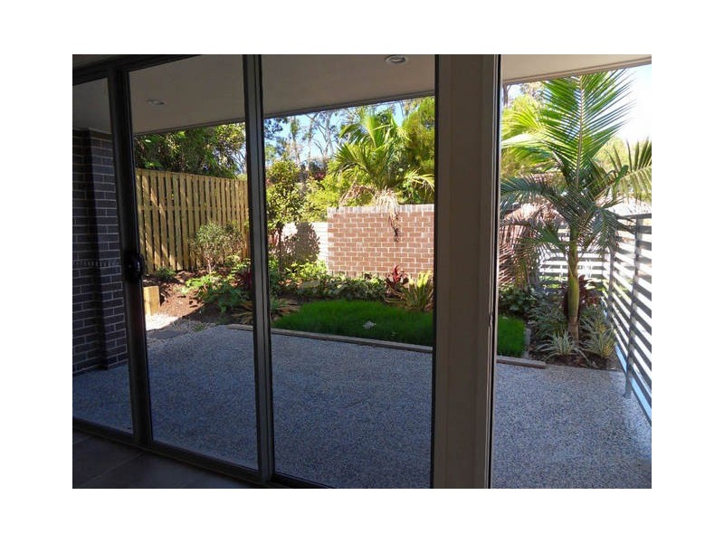 39 Gordon Street, Labrador QLD 4215