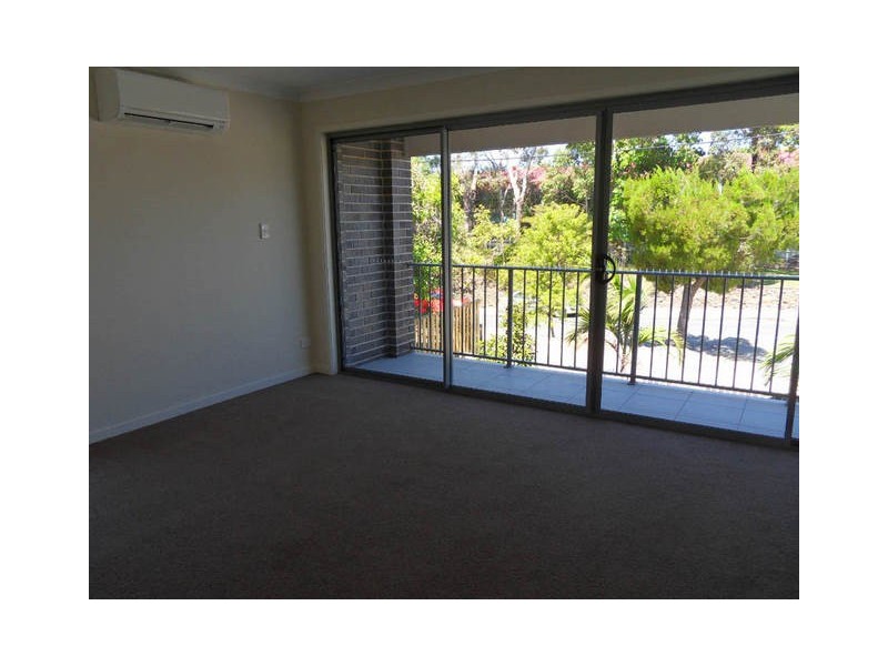 39 Gordon Street, Labrador QLD 4215