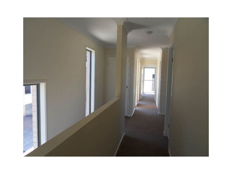 39 Gordon Street, Labrador QLD 4215