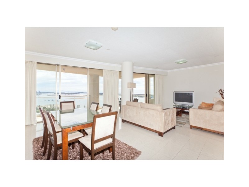 2202/50 Marine Parade ‘Pivotal Point’, Southport QLD 4215