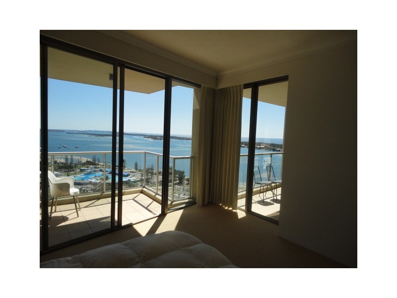 2202/50 Marine Parade ‘Pivotal Point’, Southport QLD 4215