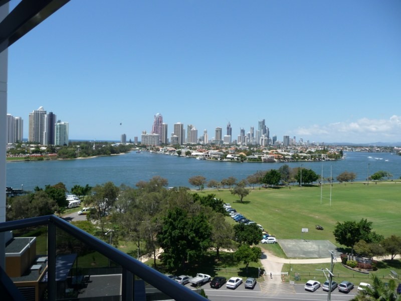 2 Aqua Street “Portia”, Southport QLD 4215