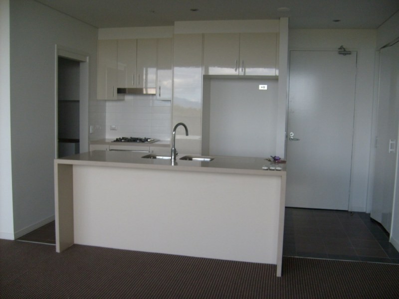 2 Aqua Street “Portia”, Southport QLD 4215