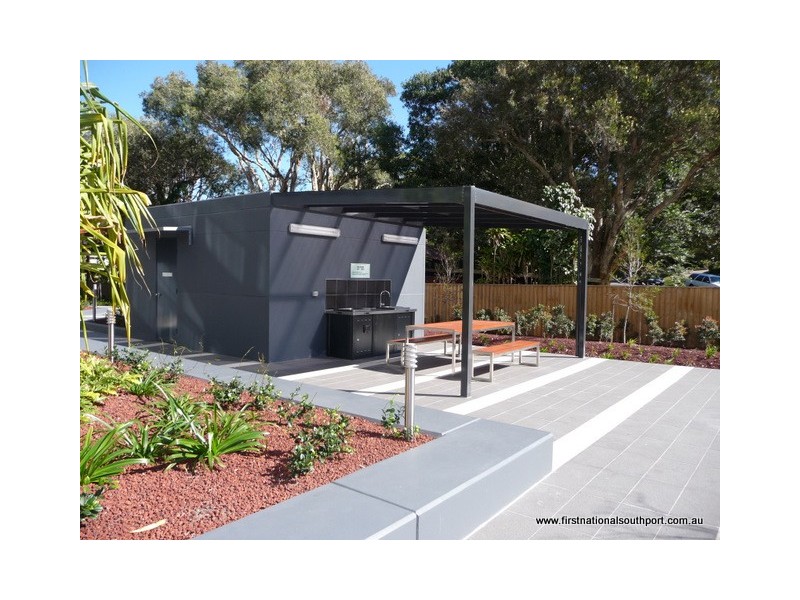 2 Aqua Street “Portia”, Southport QLD 4215