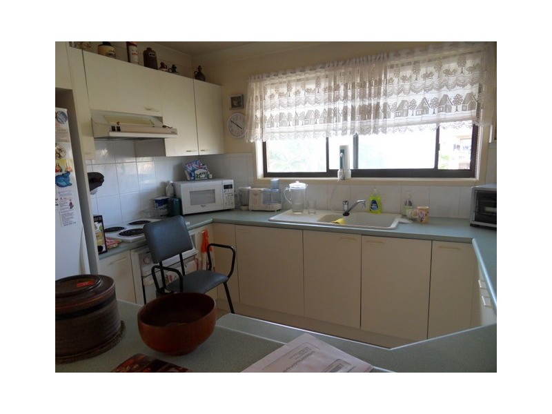 9/150 Surf Parade, Broadbeach QLD 4218
