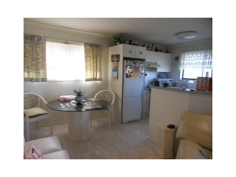 9/150 Surf Parade, Broadbeach QLD 4218