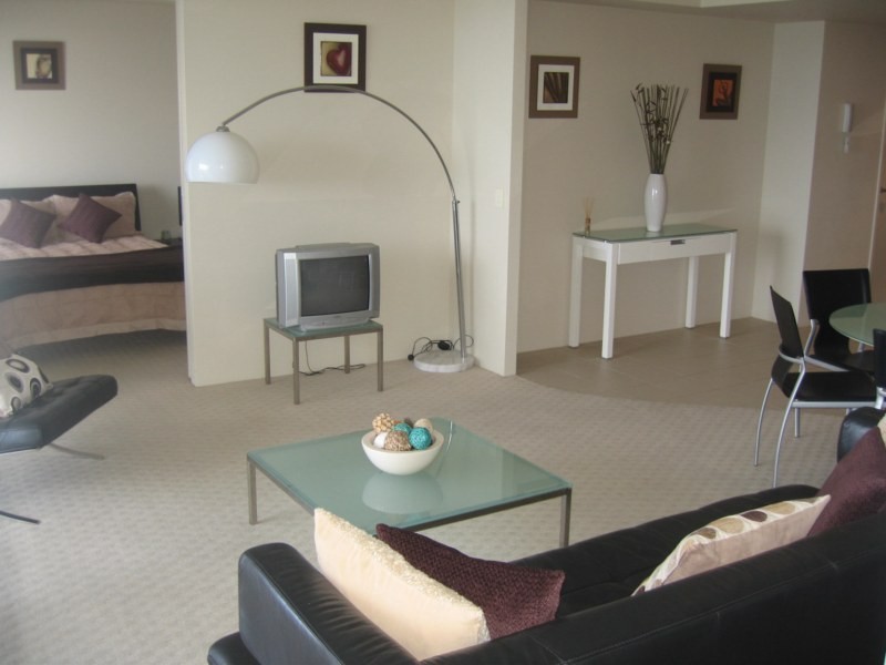 284/105 Scarborough Street, Southport QLD 4215