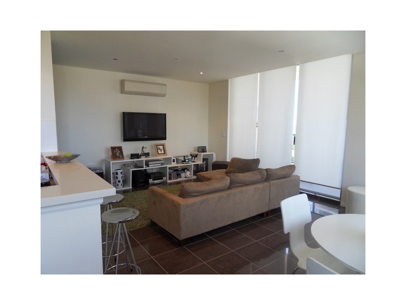 1112/3 Como Crescent, Southport QLD 4215