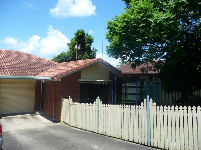 2/25 Binstead Drive, Southport QLD 4215