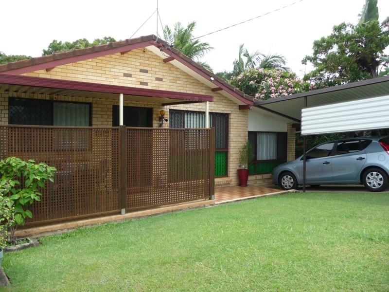 42 Pilliga Street, Southport QLD 4215