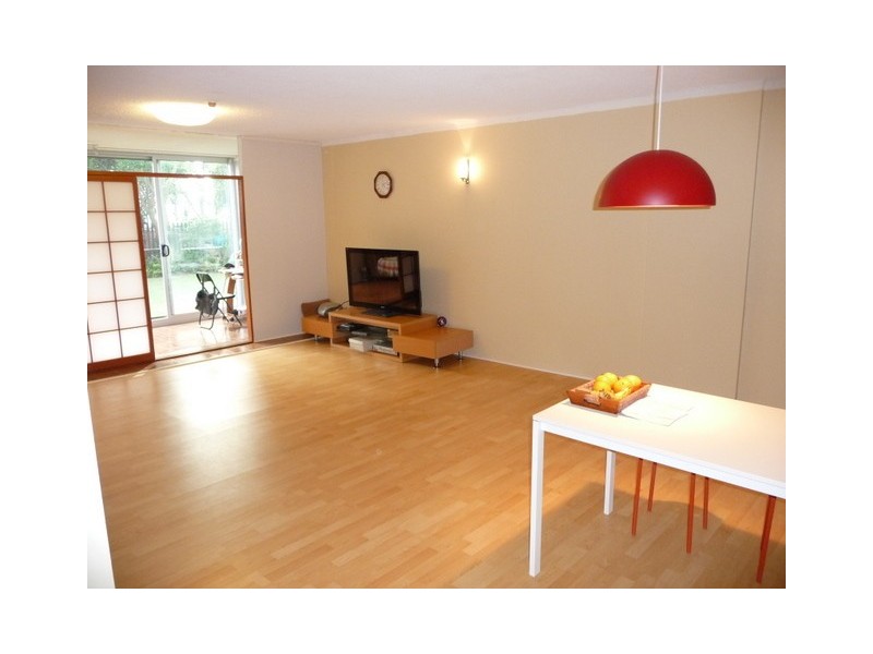 3/18 Queen Street, Southport QLD 4215