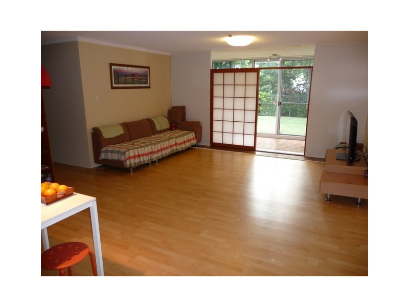 3/18 Queen Street, Southport QLD 4215