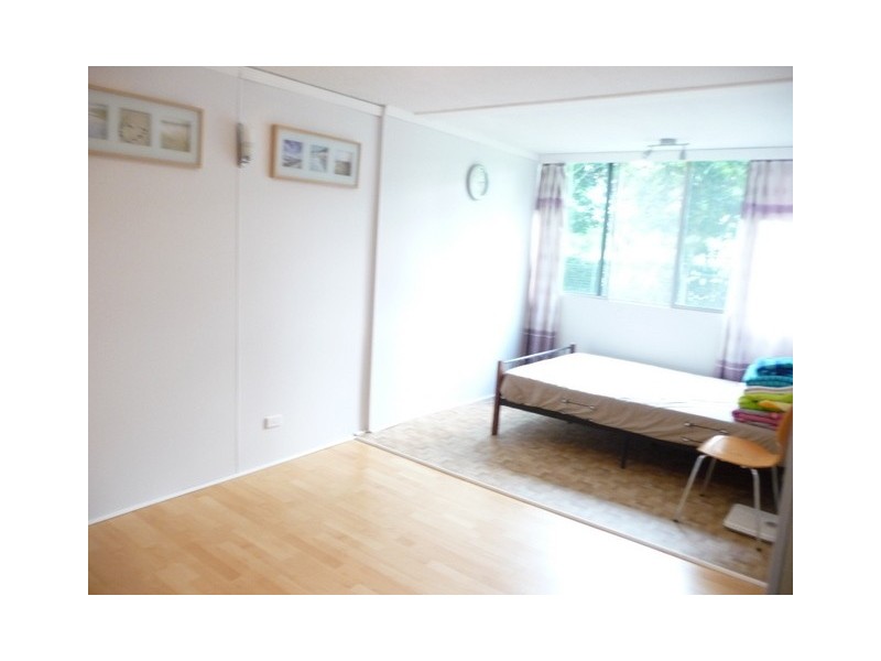 3/18 Queen Street, Southport QLD 4215