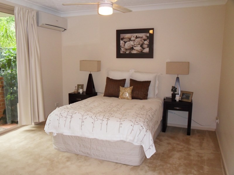 27/3 Bronberg Court, Southport QLD 4215