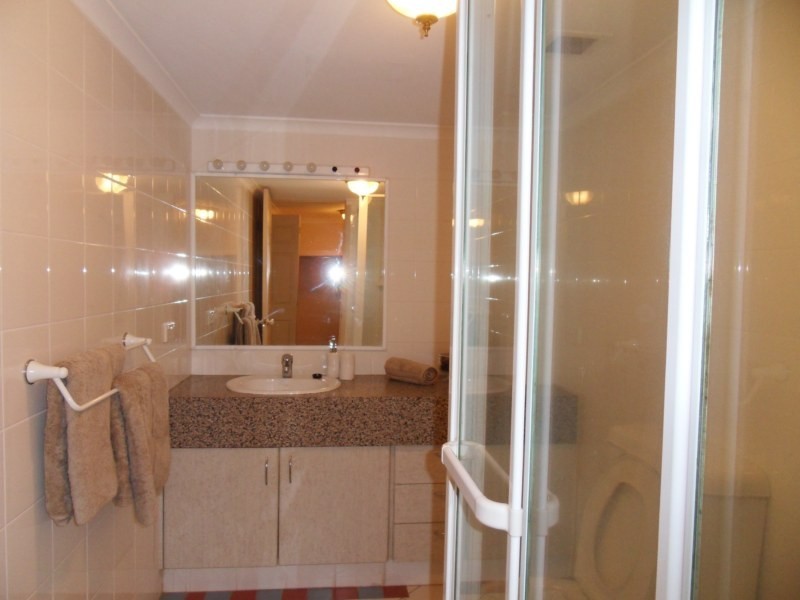 27/3 Bronberg Court, Southport QLD 4215