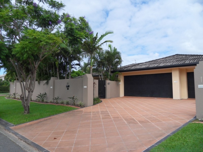 51 Charolais Crescent, Benowa QLD 4217