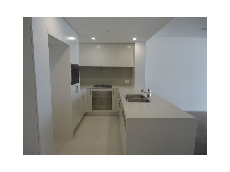 1008/34 Scarborough Street, Southport QLD 4215
