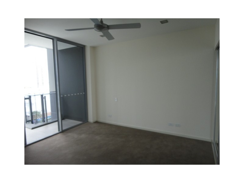 1008/34 Scarborough Street, Southport QLD 4215