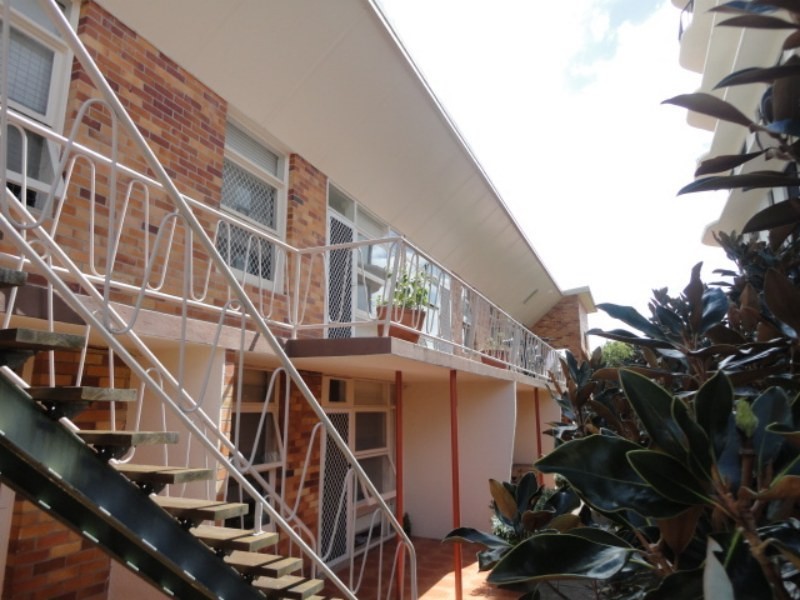 8/14 Paradise Island, Surfers Paradise QLD 4217