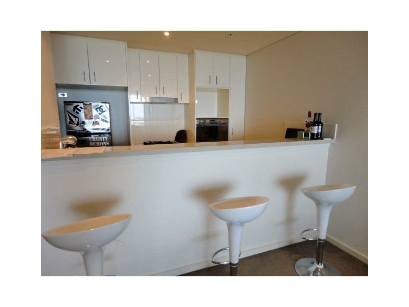 1210/1 Como Crescent, Southport QLD 4215